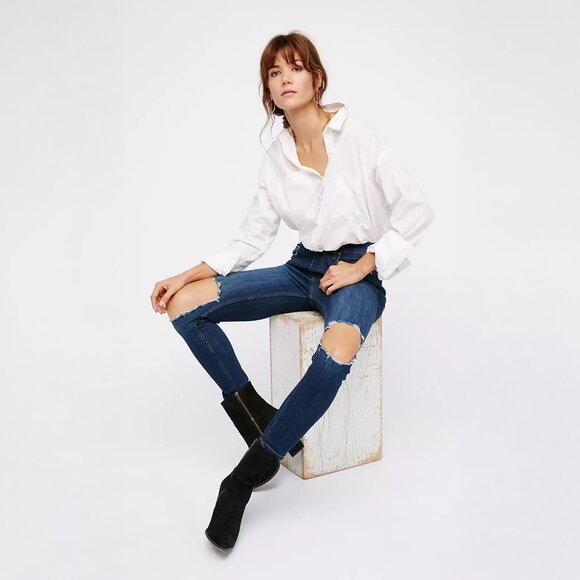 Free People High Rise Busted Skinny Jeans - sz 30 - Picture 1 of 10